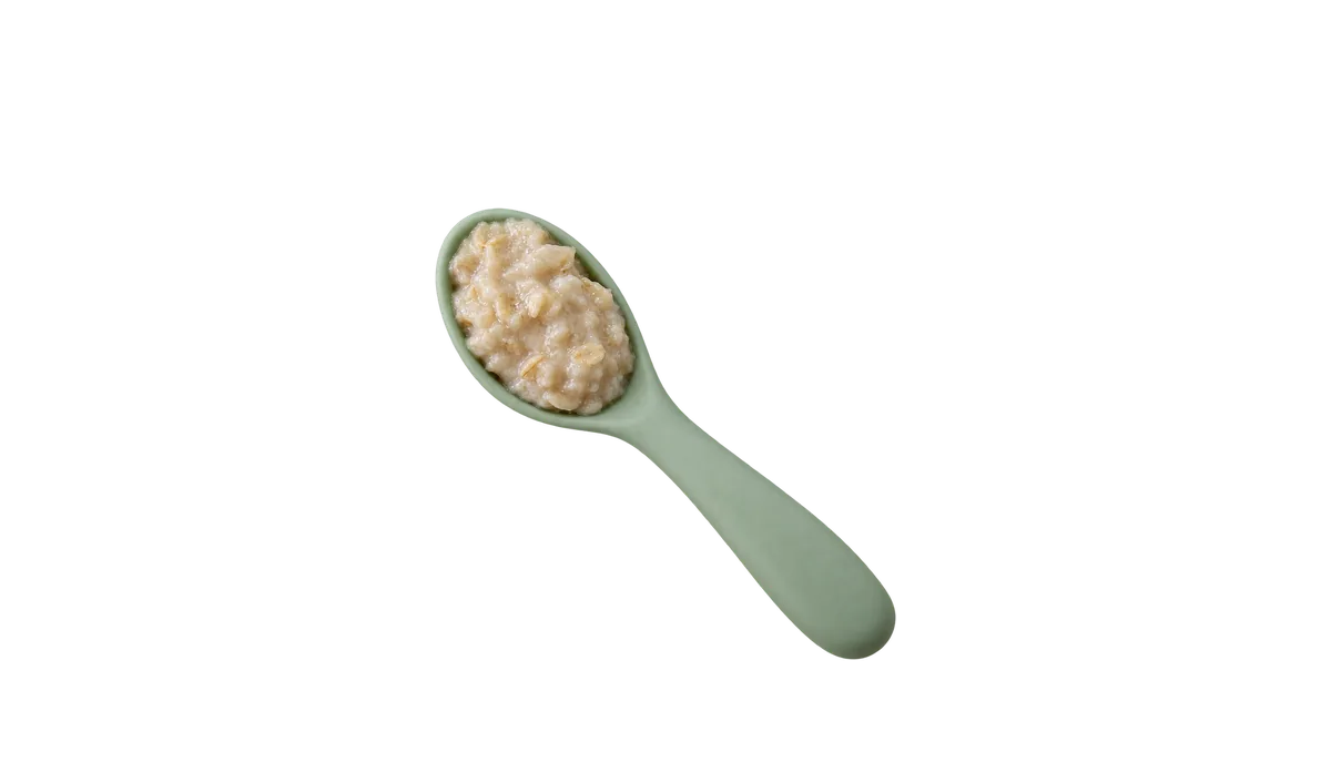 Oats, 6 to 8 months: On a preloaded spoon to grab