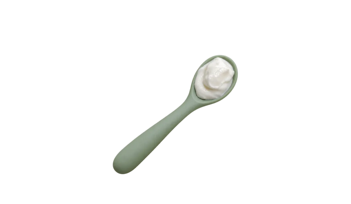 Yogurt, 6 to 8 months: On a preloaded spoon to grab