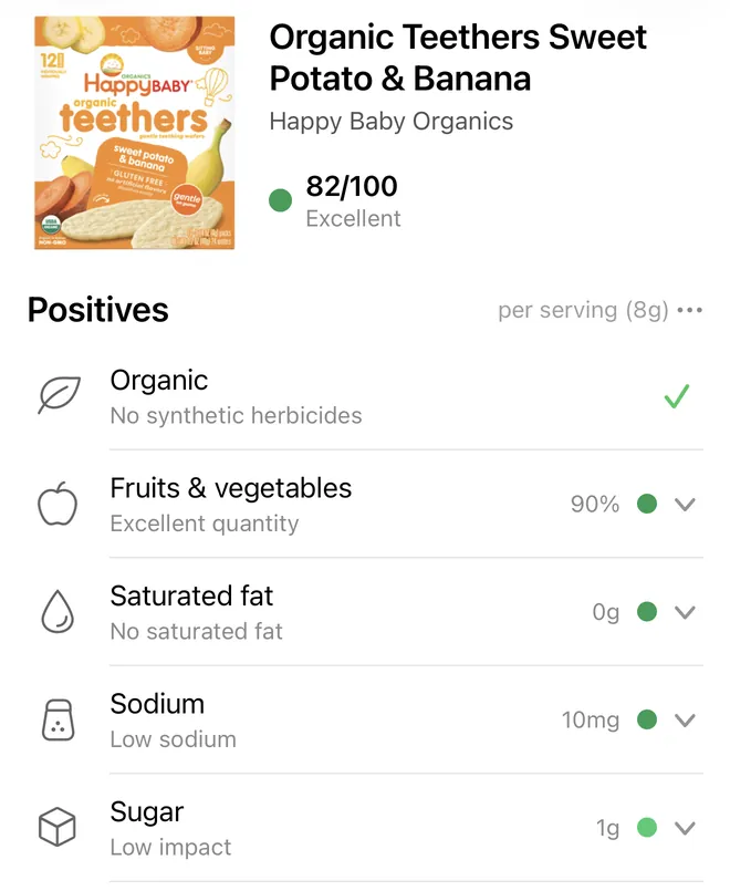 Yuka's screen for Happy Baby Organic Teethers Sweet Potato and Banana: 82 out of 100, excellent, with fruits and vegetables shown as 90 percent and sugar as 1 g per 8 g wafer.